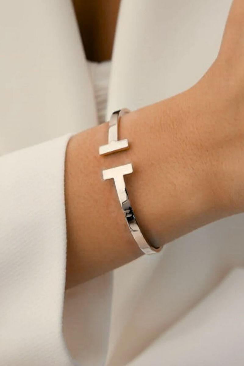 Doble T brazalete plateado