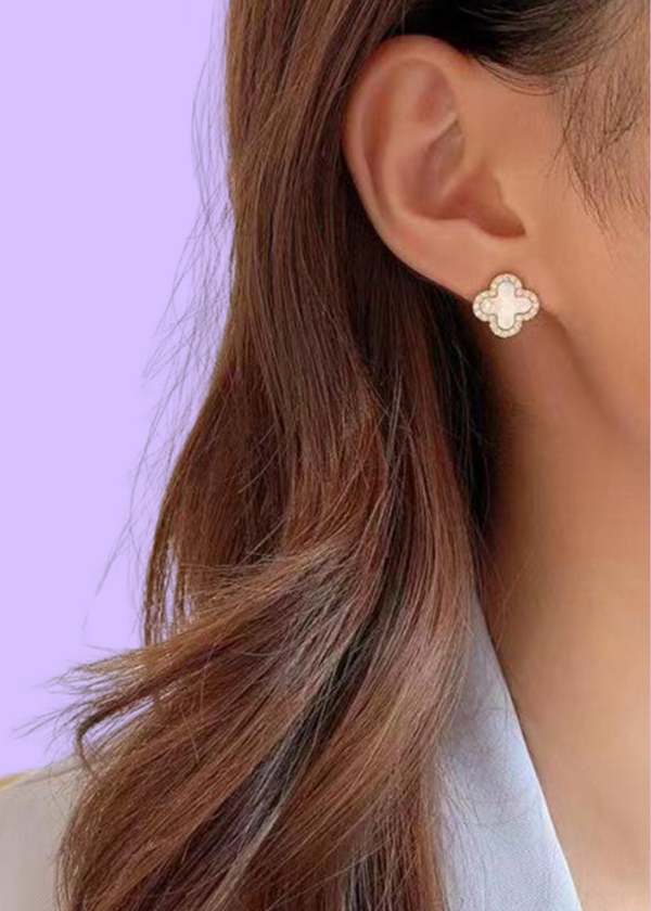 Aretes trebol zirconias blanco