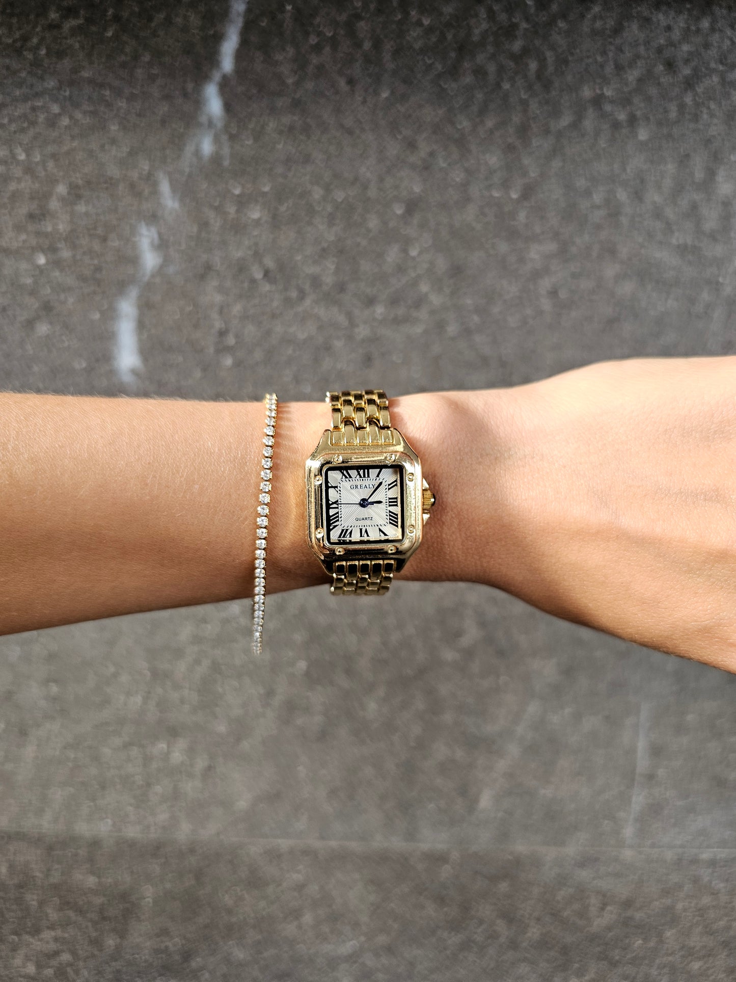 Reloj Pantera dorado