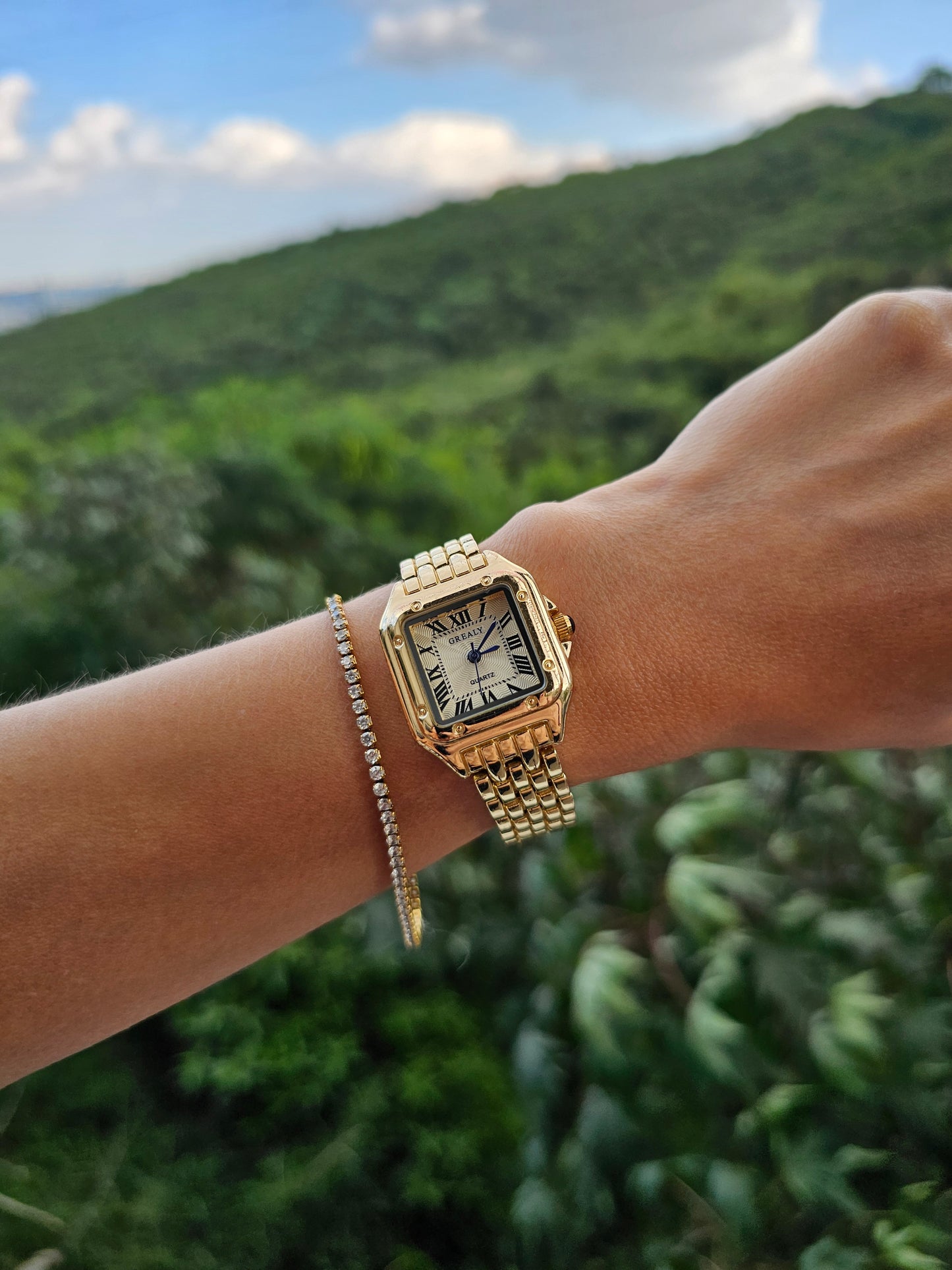 Reloj Pantera dorado