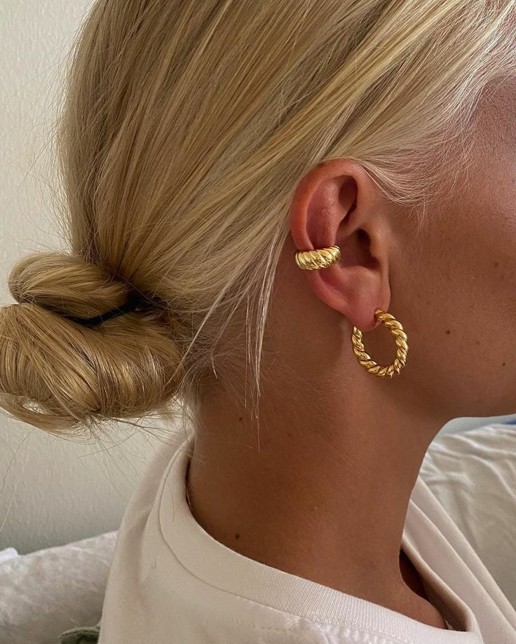 Croissant ear cuff RAREZA FUN JEWELRY